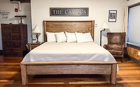 The Black Walnut Inn